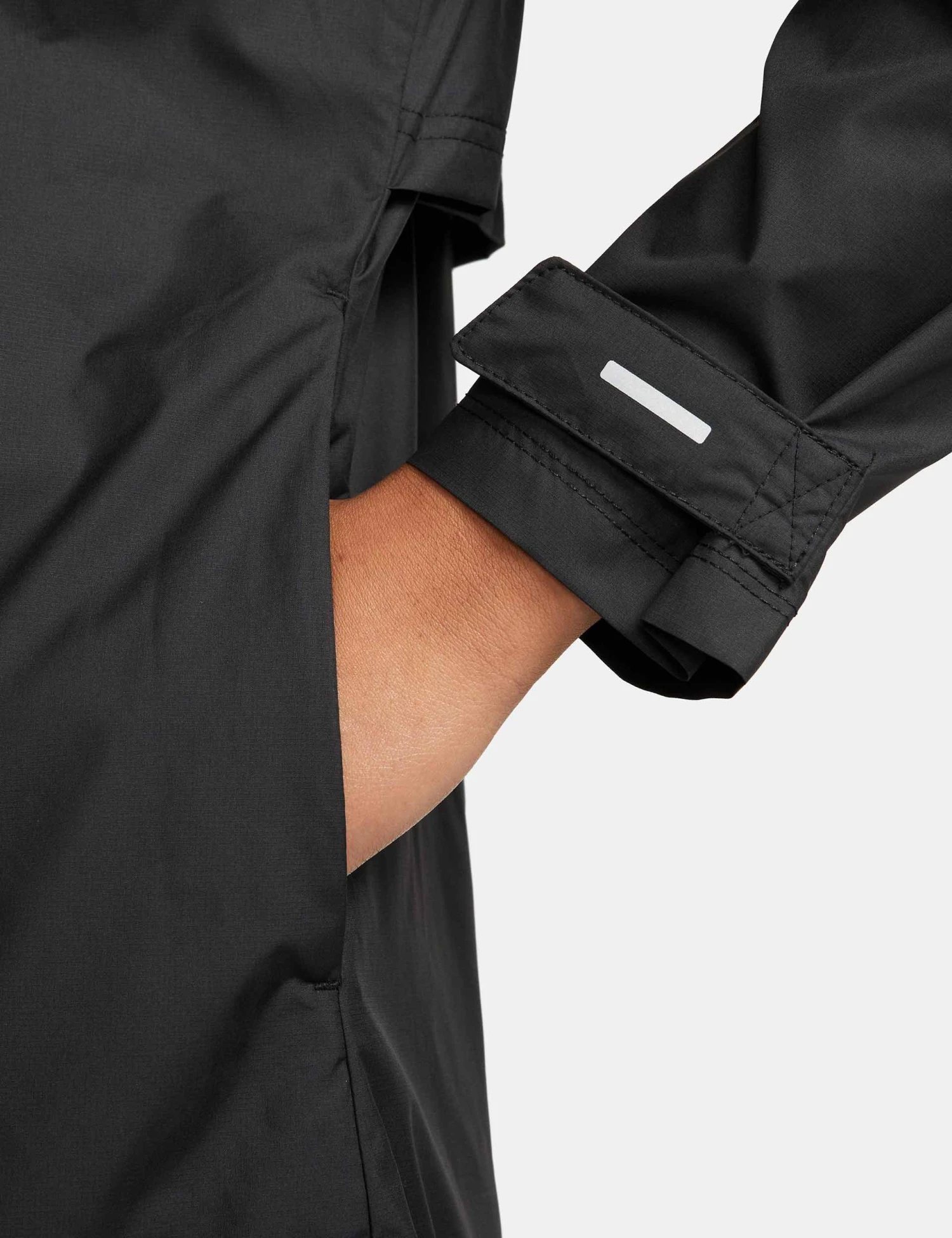 Nike Fast Repel Jacket - Black 8 Nike Fast Repel Jacket - Black - Image 6