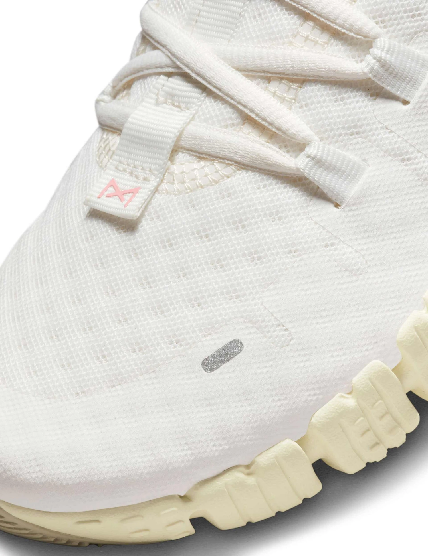 Nike Free Metcon 5 Shoes - Sail/Sanddrift/Coconut Milk 9 Nike Free Metcon 5 Shoes - Sail/Sanddrift/Coconut Milk - Image 7