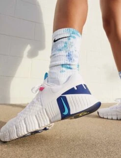 Nike Free Metcon 5 Shoes - White/Aquarius Blue/Fierce Pink/Deep Royal Blue/Light Laser Orange 15 Nike Free Metcon 5 Shoes - White/Aquarius Blue/Fierce Pink/Deep Royal Blue/Light Laser Orange -The Sports Edit nike free metcon 5 shoes white blue pink orange dv3950 103 5