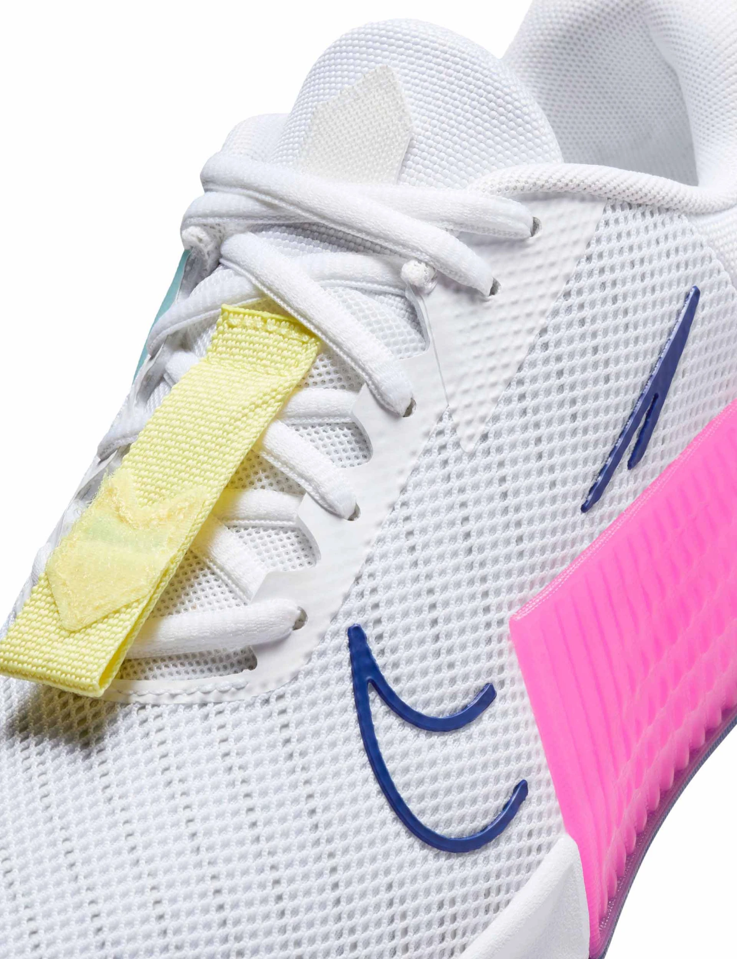 Nike Metcon 9 Shoes - White/Deep Royal Blue/Fierce Pink 8 Nike Metcon 9 Shoes - White/Deep Royal Blue/Fierce Pink - Image 6