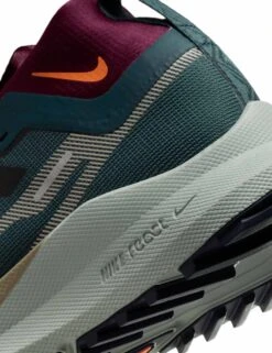 Nike Pegasus Trail 4 GORE-TEX Shoes - Deep Jungle/Khaki/Night Maroon -The Sports Edit nike pegasus trail 4 gore tex shoes jungle khaki maroon dj7929 302 7