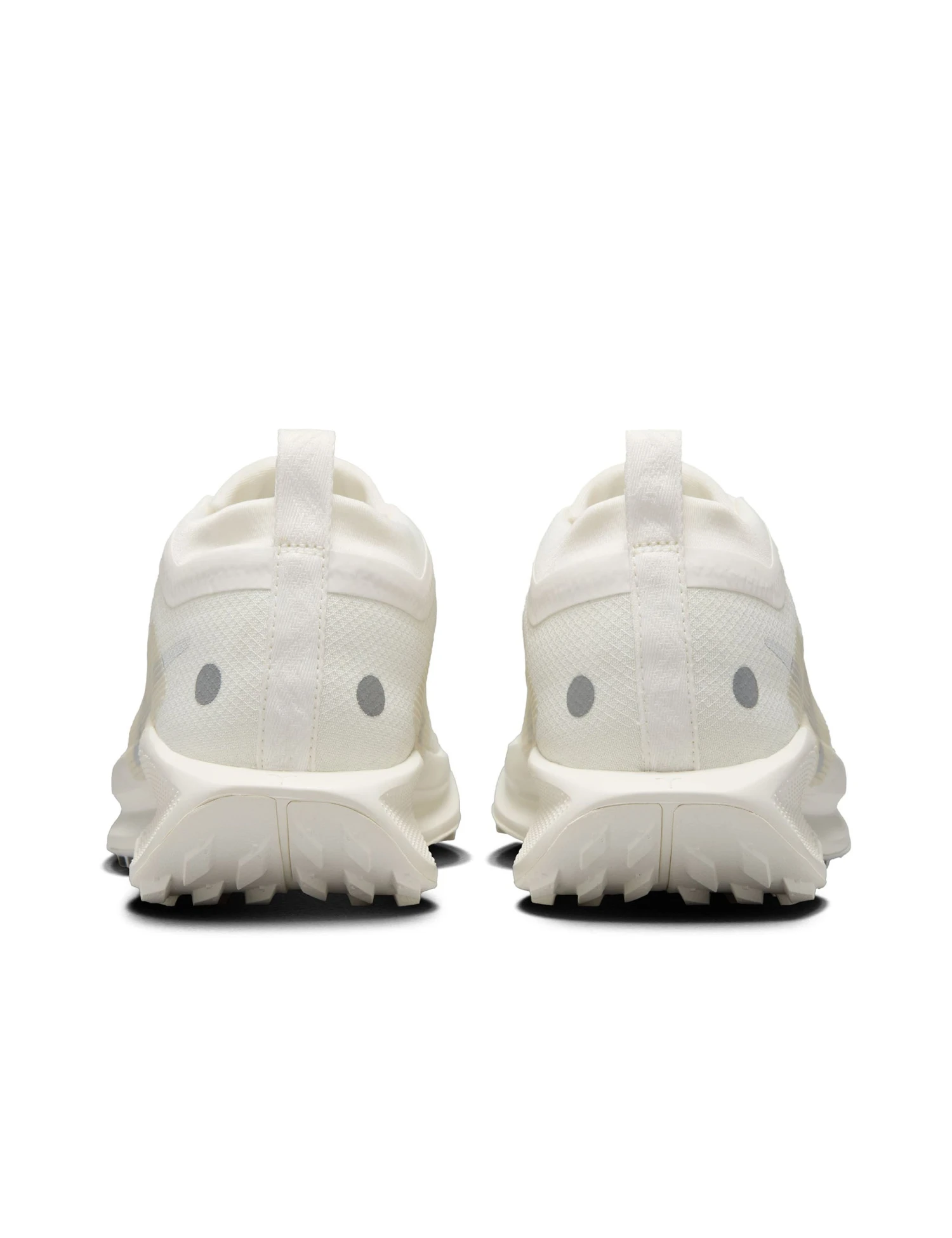 Nike Pegasus Trail 5 Gore-Tex Shoes - Sail/Photon Dust 5 Nike Pegasus Trail 5 Gore-Tex Shoes - Sail/Photon Dust - Image 3