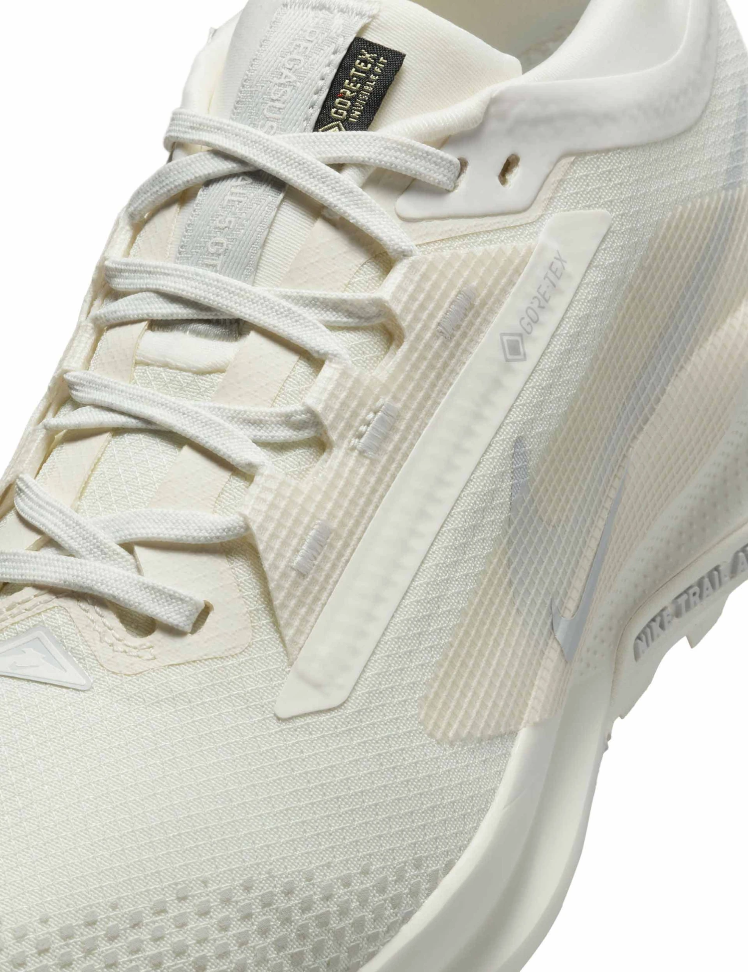 Nike Pegasus Trail 5 Gore-Tex Shoes - Sail/Photon Dust 9 Nike Pegasus Trail 5 Gore-Tex Shoes - Sail/Photon Dust - Image 7