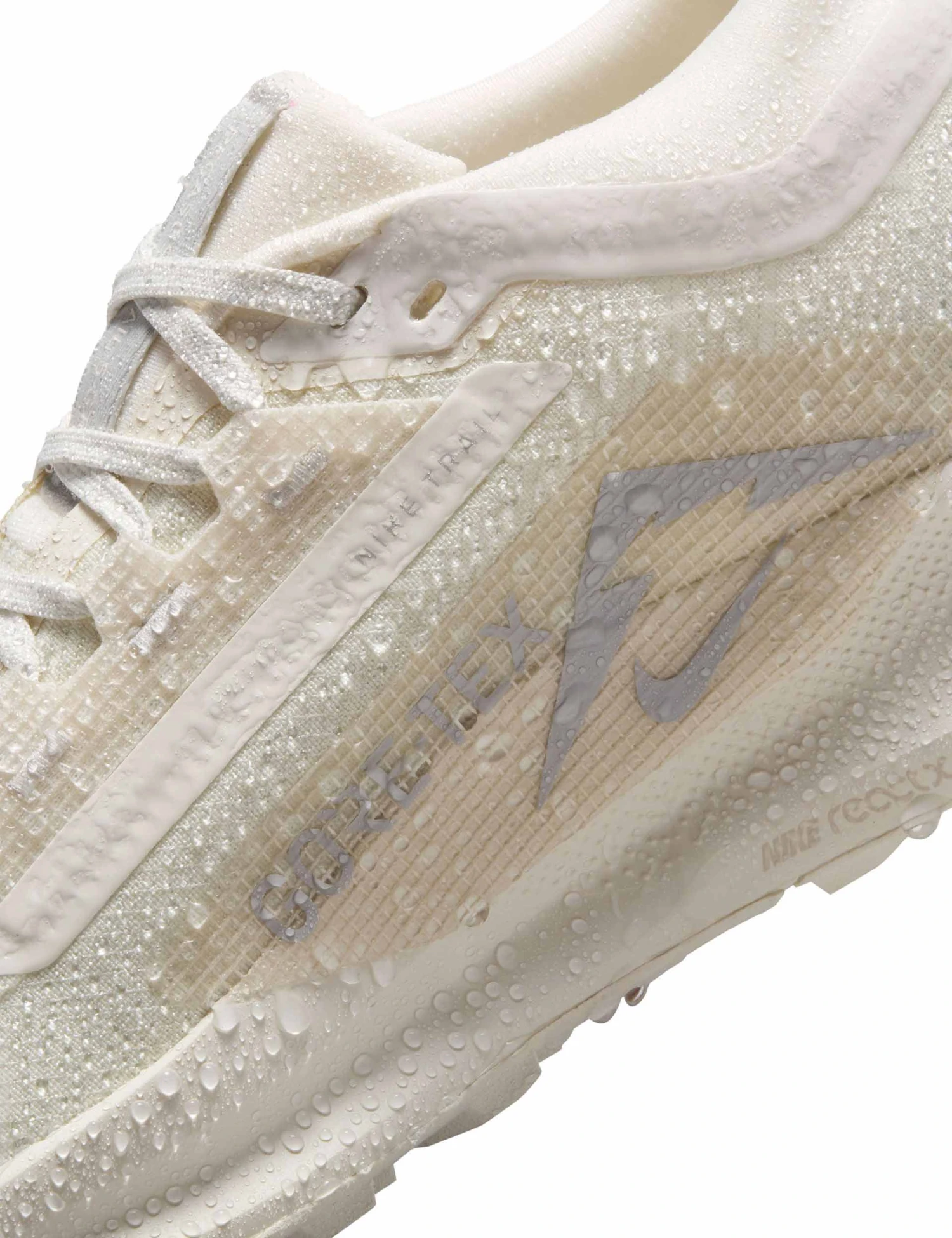 Nike Pegasus Trail 5 Gore-Tex Shoes - Sail/Photon Dust 10 Nike Pegasus Trail 5 Gore-Tex Shoes - Sail/Photon Dust - Image 8