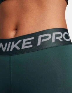 Nike Pro 7/8 Leggings - Deep Jungle/Metallic Silver -The Sports Edit nike pro 7 8 leggings jungle silver fb5700 328 5