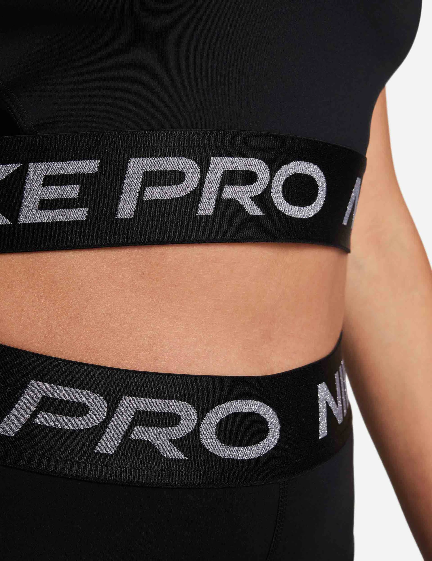 Nike Pro Dri-FIT Cropped Tank Top - Black/Metallic Silver 6 Nike Pro Dri-FIT Cropped Tank Top - Black/Metallic Silver - Image 4