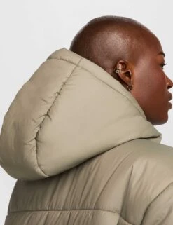Nike Sportswear Classic Puffer Therma-Fit Hooded Jacket - Light Army/White -The Sports Edit nike sportswear classic puffer therma fit hooded jacket army white fz5899 321 6