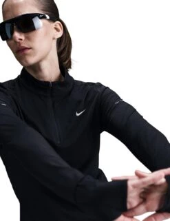 Nike Swift Dri-FIT UV 1/4-Zip Running Top - Black/Reflective Silver 10 Nike Swift Dri-FIT UV 1/4-Zip Running Top - Black/Reflective Silver -The Sports Edit nike swift dri fit uv 1 4 zip running top black silver hq0499 010 4