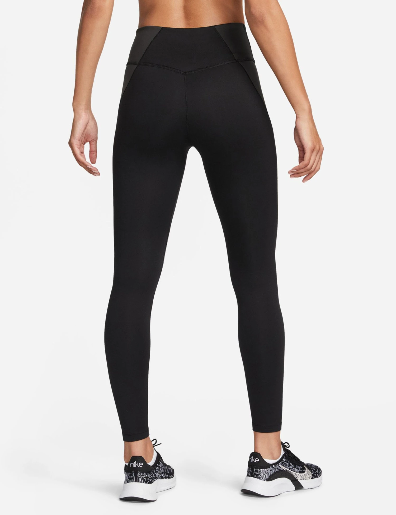 Nike Therma-FIT One Icon Clash Leggings - Black/Grey/White 4 Nike Therma-FIT One Icon Clash Leggings - Black/Grey/White - Image 2