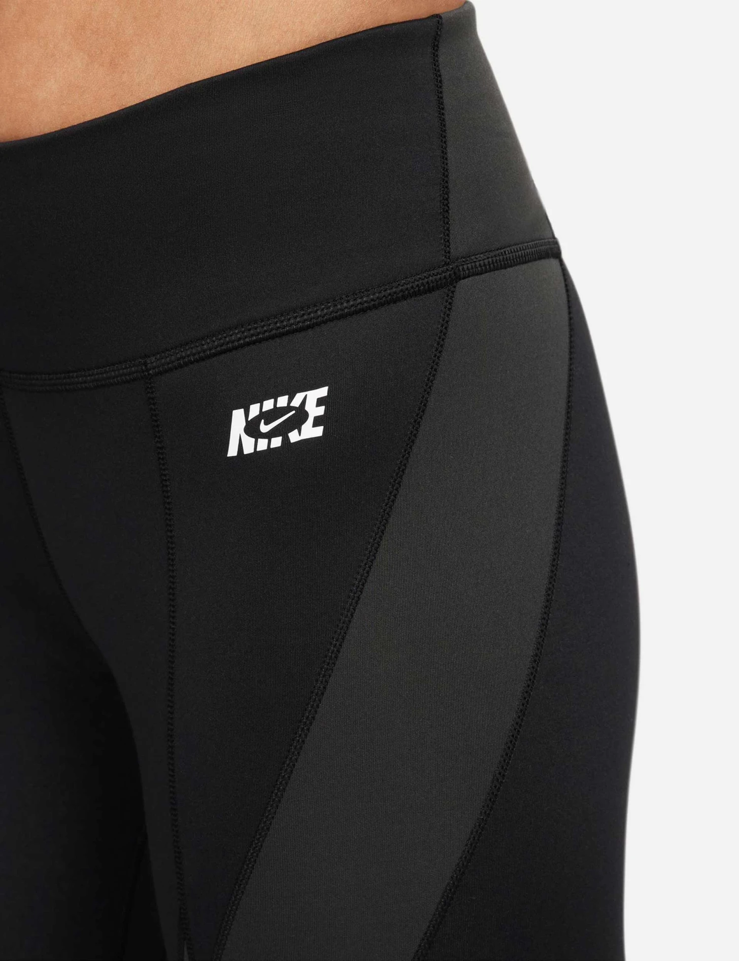Nike Therma-FIT One Icon Clash Leggings - Black/Grey/White 6 Nike Therma-FIT One Icon Clash Leggings - Black/Grey/White - Image 4