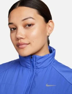 Nike Therma-FIT Swift Running Vest - Blue Joy -The Sports Edit nike therma fit swift running vest blue fb7537 413 7