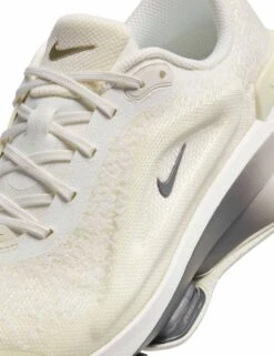 Nike Versair Shoes - Coconut Milk/Iron Grey/Sail -The Sports Edit nike versair shoes milk grey sail dz3547 105 7