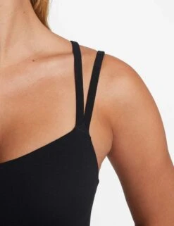 Nike Zenvy Strappy Sports Bra - Black/Sail -The Sports Edit nike zenvy strappy sports bra black sail do6608 010 3