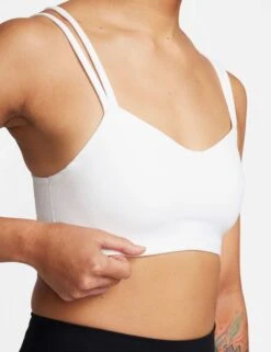 Nike Zenvy Strappy Sports Bra - White -The Sports Edit nike zenvy strappy sports bra white do6608 100 4