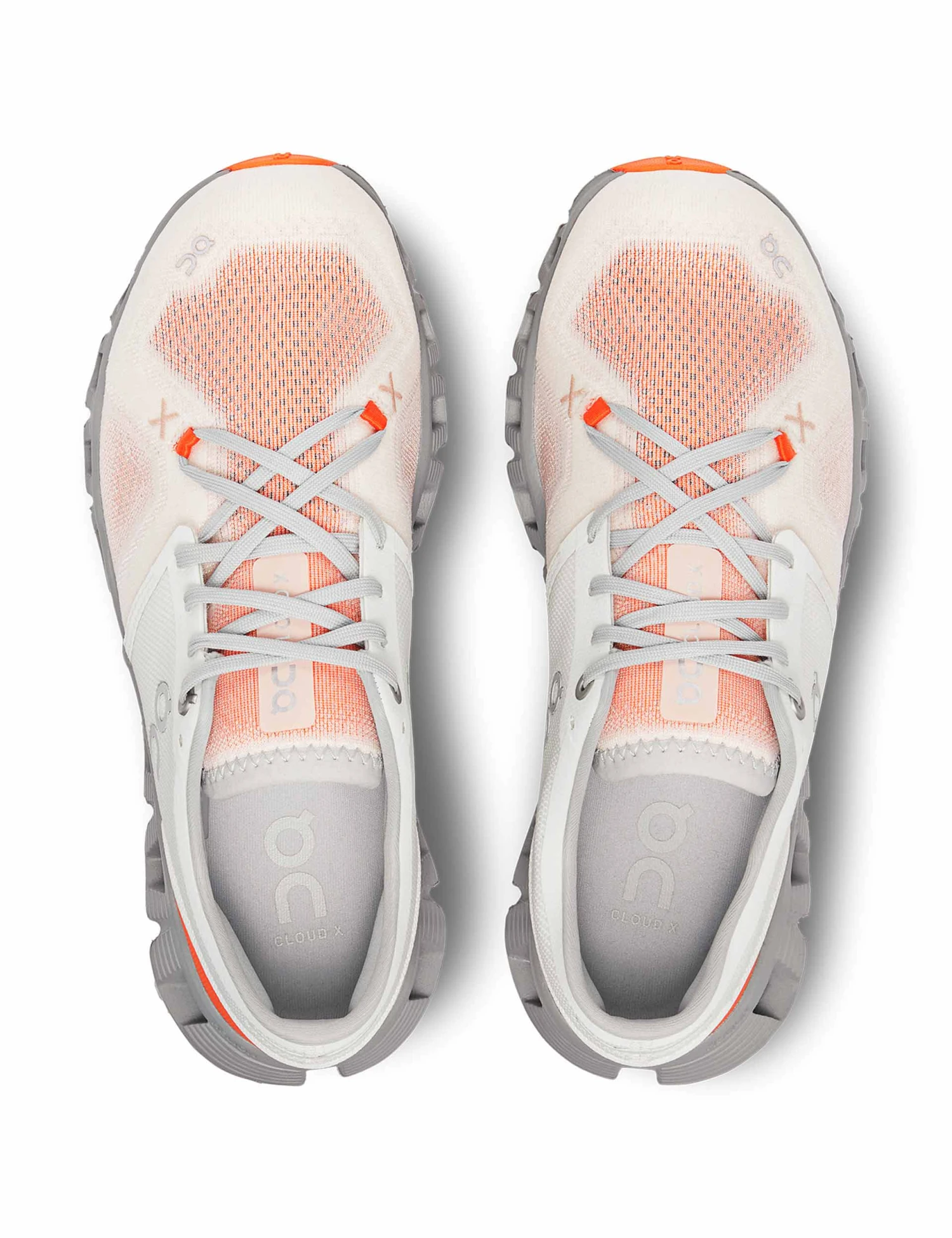 On Running Cloud X 3 - Ivory/Alloy 7 On Running Cloud X 3 - Ivory/Alloy - Image 5