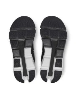 On Running Cloudflyer 4 - Black/White 12 On Running Cloudflyer 4 - Black/White -The Sports Edit on running shoes womens cloudflyer 4 black white 71 98671 3