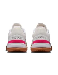 On Running The Roger Advantage Pro - Ivory/Pink -The Sports Edit on running shoes womens the roger advantage pro ivory pink 3wf10182923 5