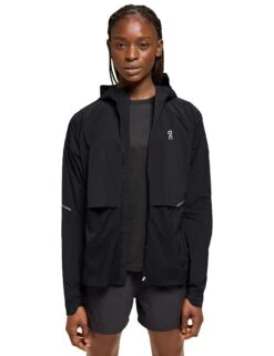 On Running Core Jacket - Black -The Sports Edit on running w core jacket black 1WE10410553 3