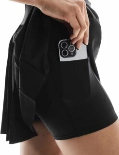 On Running Court Skirt Pleated - Black -The Sports Edit on running w court skirt pleated black 1wf11870553 3