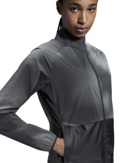 On Running Weather Jacket Lumos - Black -The Sports Edit on running w weather jacket lumos black 1we30280553 5
