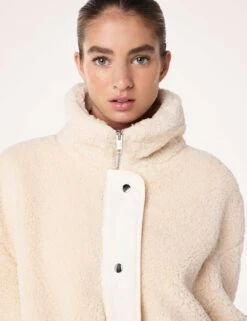 Pacific Jacket - Whisper White 10 Pacific Jacket - Whisper White -The Sports Edit pe nation pacific jacket whisper white 251j148 4