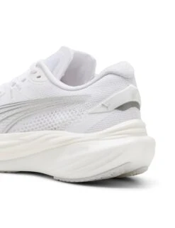 Puma Deviate NITRO 3 Running Shoes - White/Feather Grey/Silver -The Sports Edit puma deviate nitro 3 running shoes white feather grey silver 30970810 6