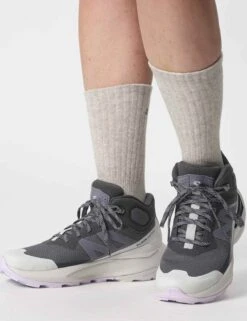 Salomon Elixir Activ Mid Gore-Tex - India Ink/Glacier Gray/Orchid Petal 15 Salomon Elixir Activ Mid Gore-Tex - India Ink/Glacier Gray/Orchid Petal -The Sports Edit salomon elixir activ mid gore tex ink gray orchid l47457400 8