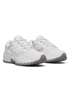 Saucony Grid Peak - White -The Sports Edit saucony grid peak white s70814 11 3