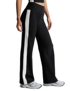 Beyond Yoga Spacedye Line Up Wide Leg Pant - Darkest Night/Cloud White 8 Beyond Yoga Spacedye Line Up Wide Leg Pant - Darkest Night/Cloud White -The Sports Edit spacedye line up wide leg pant darkest night white sd1279 3