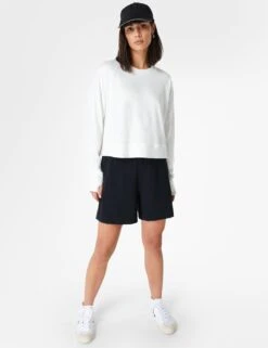 Sweaty Betty After Class Crop Sweatshirt - Lily White -The Sports Edit sweaty betty after class crop sweatshirt lily white sb5622c 6