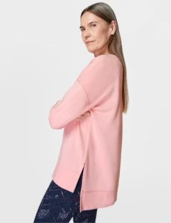 Sweaty Betty After Class Longline Sweatshirt - Soft Pink 10 Sweaty Betty After Class Longline Sweatshirt - Soft Pink -The Sports Edit sweaty betty after class longline sweatshirt soft pink sb8985 4