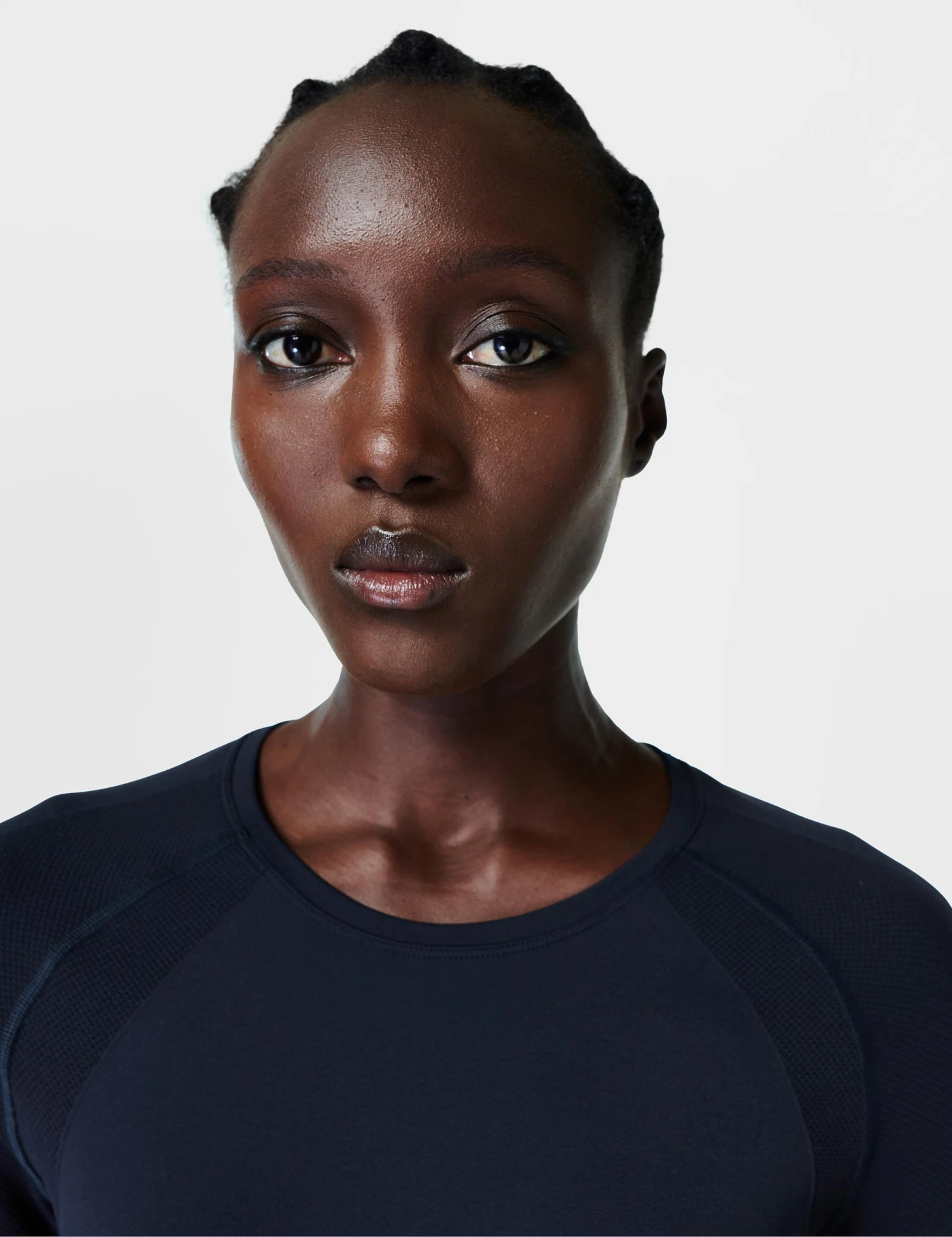 Sweaty Betty Athlete Seamless Workout Long Sleeve Top - Navy 6 Sweaty Betty Athlete Seamless Workout Long Sleeve Top - Navy - Image 4