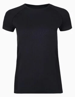 Sweaty Betty Athlete Seamless Gym T-Shirt - Black -The Sports Edit sweaty betty athlete seamless gym t shirt black sb6546 2