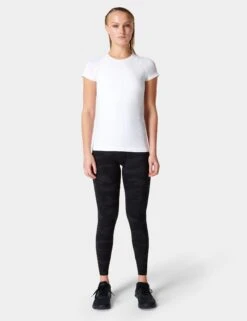 Sweaty Betty Athlete Seamless Gym T-Shirt - White -The Sports Edit sweaty betty athlete seamless gym t shirt white sb6546 4