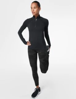 Sweaty Betty Athlete Seamless Half Zip Long Sleeve Top - Black 13 Sweaty Betty Athlete Seamless Half Zip Long Sleeve Top - Black -The Sports Edit sweaty betty athlete seamless half zip long sleeve top black sb6548 3