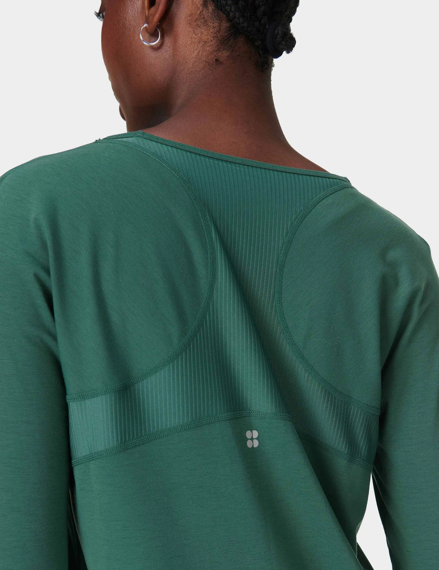 Sweaty Betty Breathe Easy Running Long Sleeve Top - Glade Green 5 Sweaty Betty Breathe Easy Running Long Sleeve Top - Glade Green - Image 3