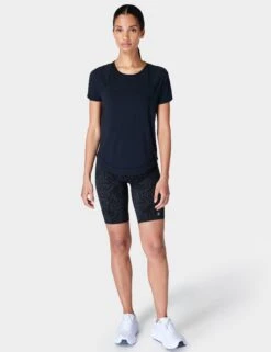 Sweaty Betty Breathe Easy Running T-Shirt - Black 10 Sweaty Betty Breathe Easy Running T-Shirt - Black -The Sports Edit sweaty betty breathe easy running t shirt black sb9121 4