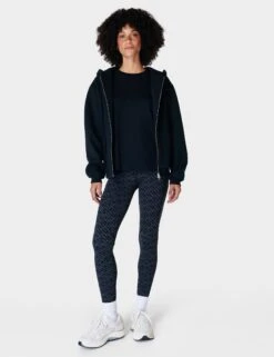 Sweaty Betty Essential Crew Neck T-Shirt - Black -The Sports Edit sweaty betty essential crew neck t shirt black sb9687 7