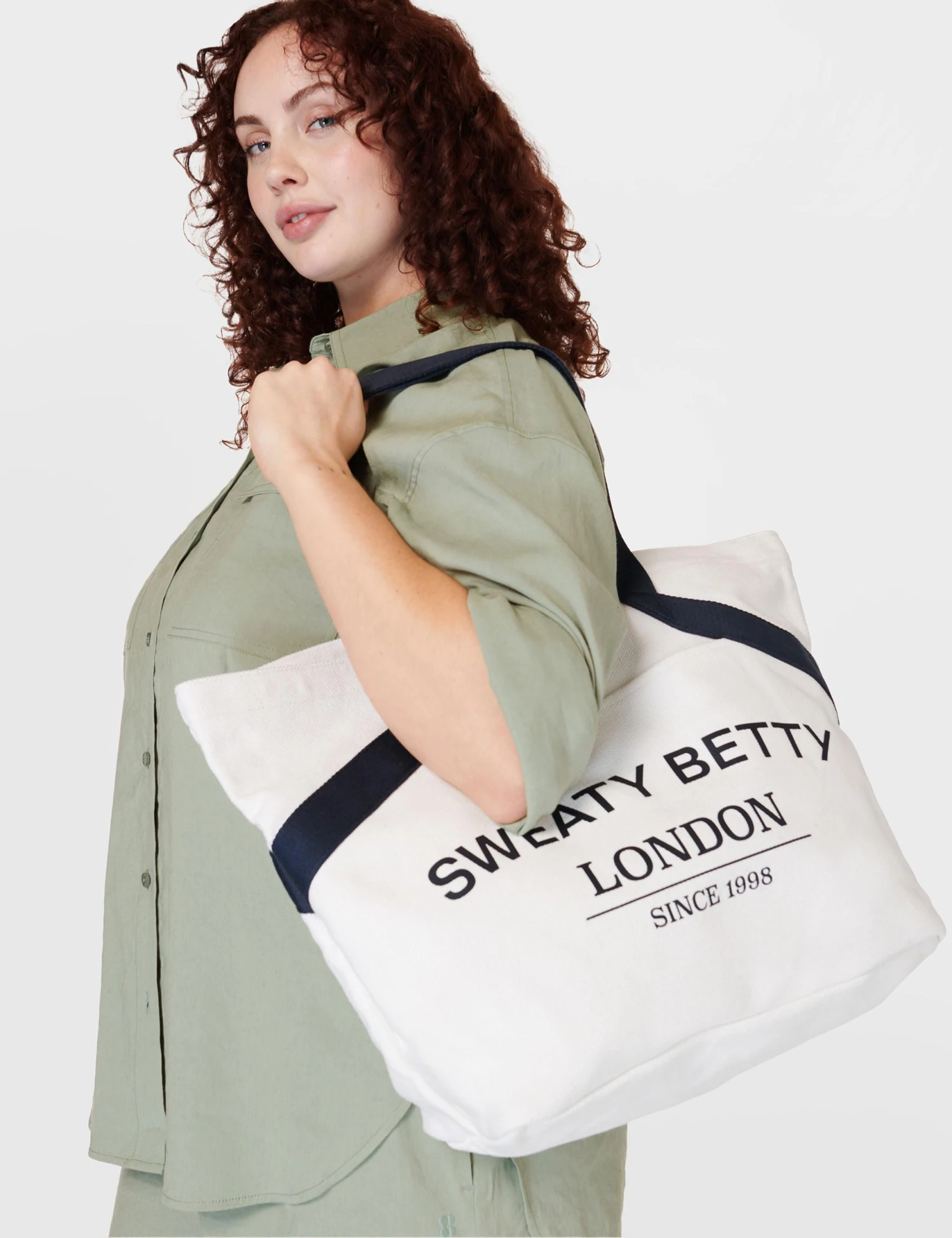 Sweaty Betty Essentials Canvas Tote - Lily White 6 Sweaty Betty Essentials Canvas Tote - Lily White - Image 4