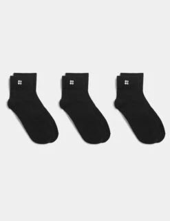 Sweaty Betty Essentials Mid 3 Pack - Black 5 Sweaty Betty Essentials Mid 3 Pack - Black -The Sports Edit sweaty betty essentials mid 3 pack black sb8541 2