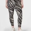 Sweaty Betty Power 7/8 Gym Leggings - Black Waved Zebra Print -The Sports Edit sweaty betty power 7 8 gym leggings black waved zebra print sb5400 1