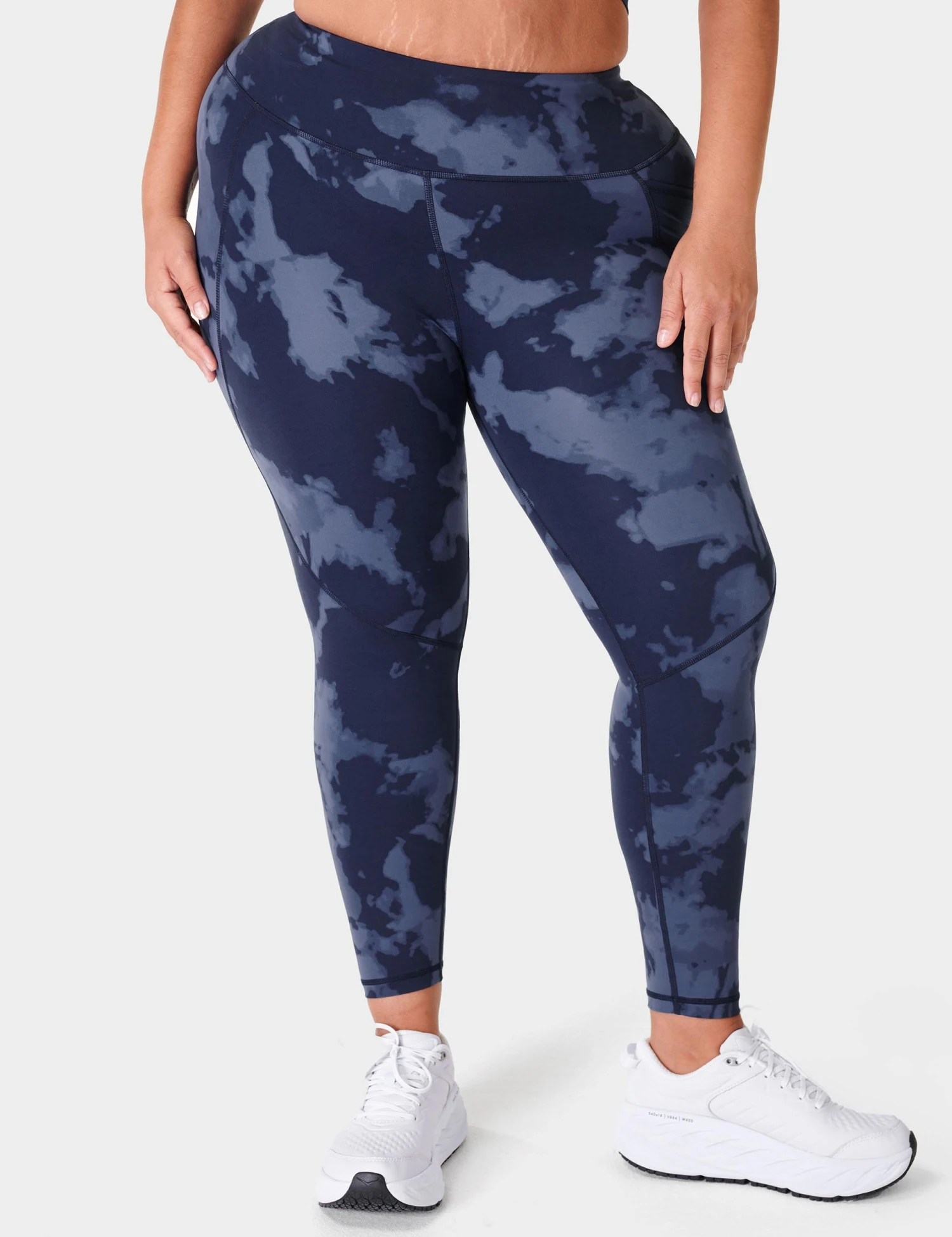Sweaty Betty Power 7/8 Gym Leggings - Blue Fade Print 3 Sweaty Betty Power 7/8 Gym Leggings - Blue Fade Print