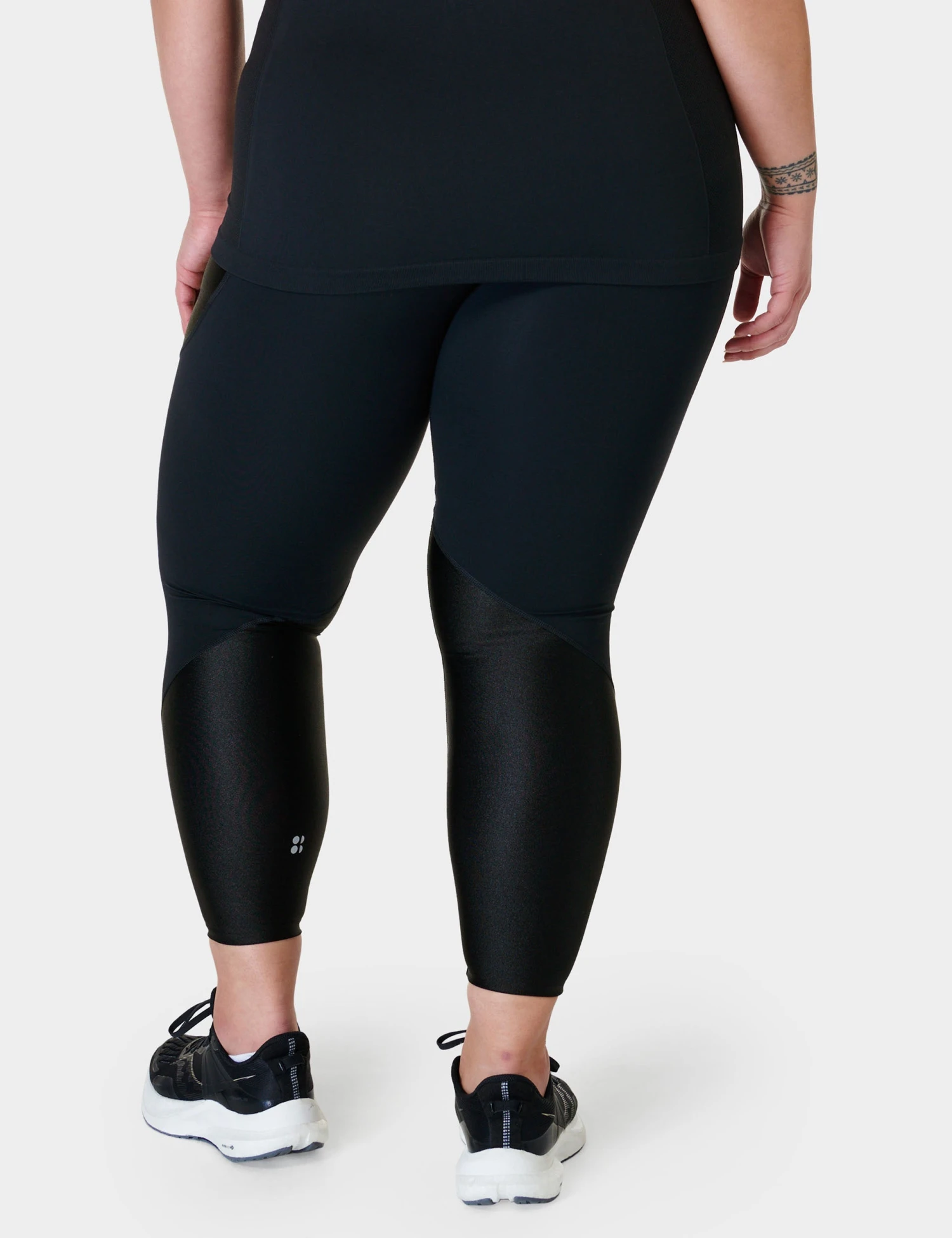 Sweaty Betty Power High Waisted 7/8 Shine Matte Leggings - Black 4 Sweaty Betty Power High Waisted 7/8 Shine Matte Leggings - Black - Image 2