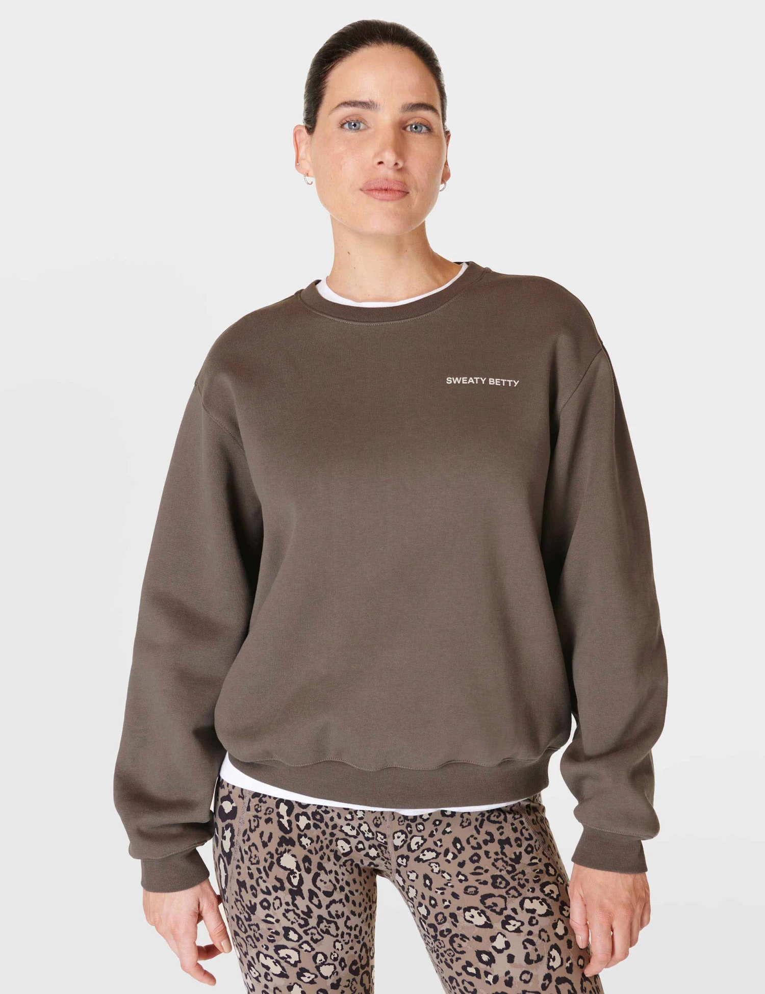 Sweaty Betty Powerhouse Sweatshirt - Dark Timber Brown 3 Sweaty Betty Powerhouse Sweatshirt - Dark Timber Brown