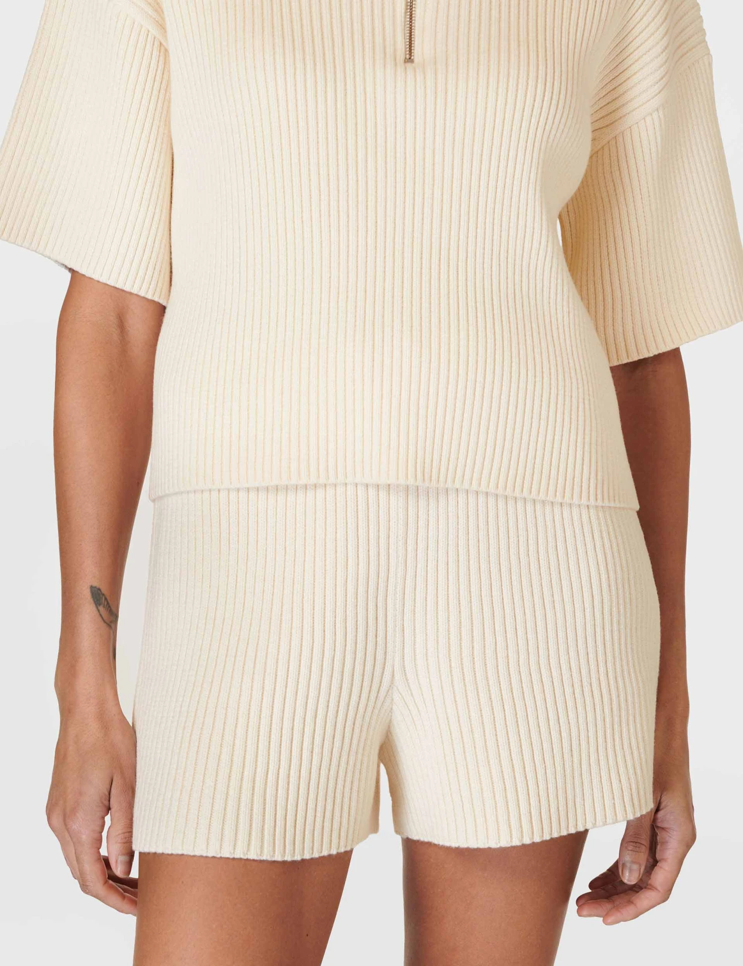 Sweaty Betty Retreat Rib Short - Studio White 4 Sweaty Betty Retreat Rib Short - Studio White - Image 2