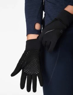 Sweaty Betty Run Gloves - Black -The Sports Edit sweaty betty run gloves black sb4513 5