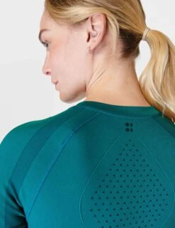Sweaty Betty Silhouette Sculpt Seamless Short Sleeve Top - Reef Teal Blue/Navy Blue -The Sports Edit sweaty betty silhouette sculpt seamless short sleeve top reef teal blue navy blue sb9063 4