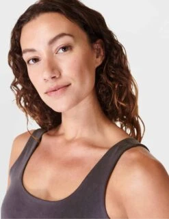 Sweaty Betty Softly Seamless Vest - Urban Grey -The Sports Edit sweaty betty softly seamless vest urban grey sb9406 3