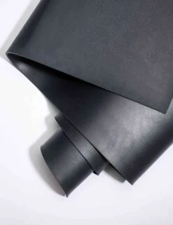 Sweaty Betty Super Grip Yoga Mat - Slate 8 Sweaty Betty Super Grip Yoga Mat - Slate -The Sports Edit sweaty betty super grip yoga mat slate sb1520 4