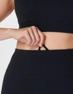 Sweaty Betty Super Soft 7/8 Yoga Leggings - Black 10 Sweaty Betty Super Soft 7/8 Yoga Leggings - Black -The Sports Edit sweaty betty super soft 7 8 yoga leggings black sb691678 3